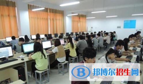 杭州2021年女生学计算机学校有前途吗