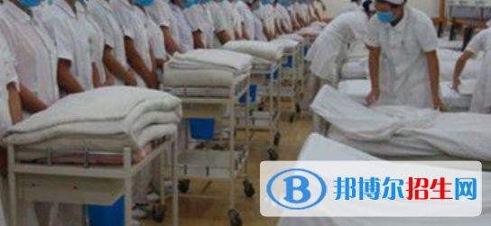 成都2021年读什么护理学校有前途