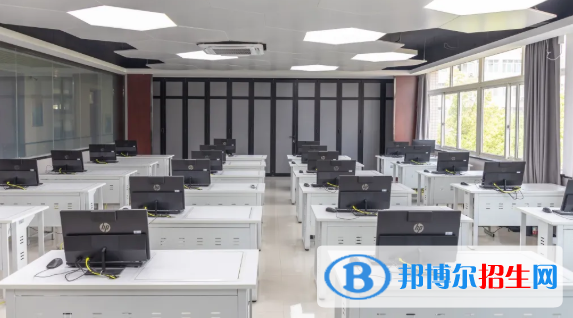 杭州临平职业高级中学2