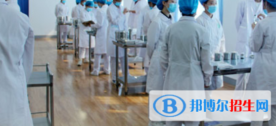 成都2021年护理学校学啥好