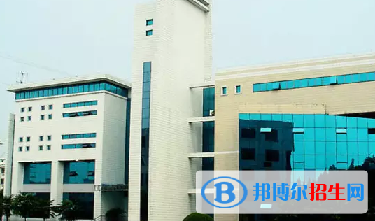 贵州2021年高中跟中专的区别
