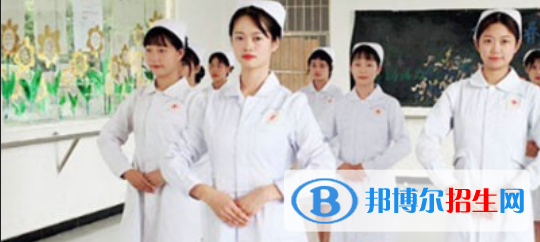 成都2021年护理学校怎么样报名