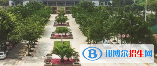 四川2021年初中生可以上计算机学校吗