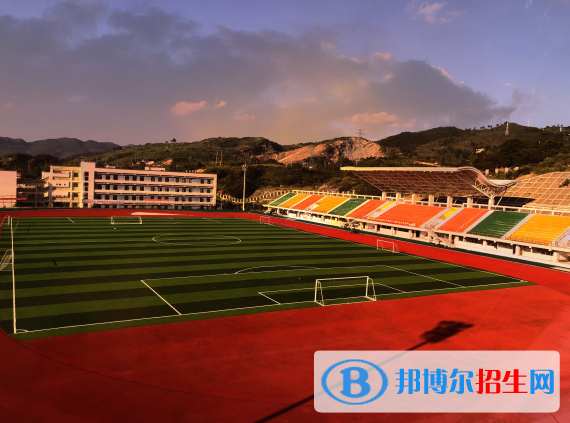 贵州2021年女生上幼师学校学什么专业好
