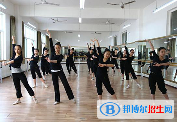 贵州2021年适合女生的幼师学校专业
