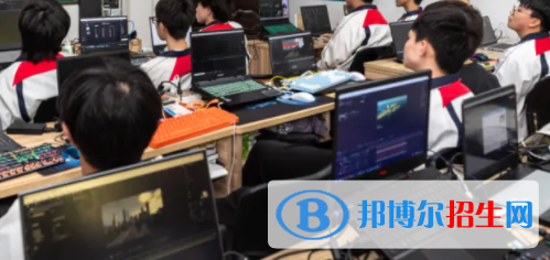 四川2021年去计算机学校学什么专业好