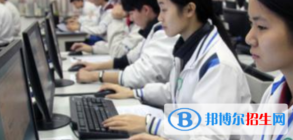四川2021年女生学计算机学校有前途吗