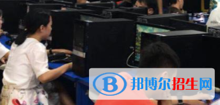 四川2021年计算机学校读什么专业好