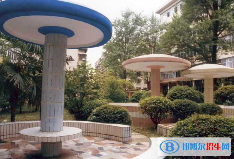 贵州2021年初中生报什么幼师学校好