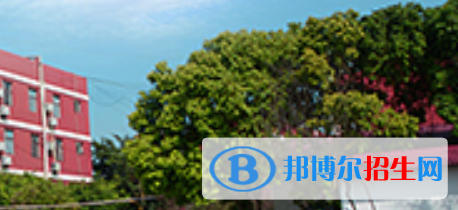 四川2021年女生学计算机学校好找工作吗