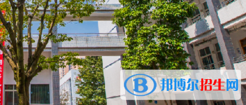 四川2021年女生可以读计算机学校吗