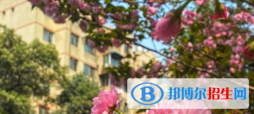成都成医一附院护士学校2022年学费、收费多少