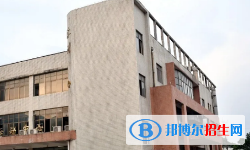 贵州2022年上中专学校要分数吗