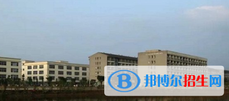 四川2022年初中生可以上什么计算机学校
