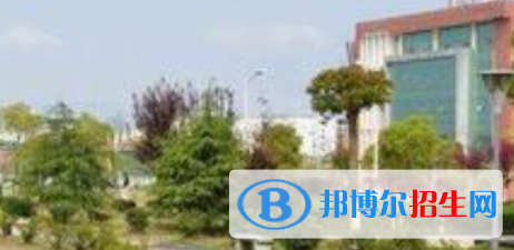 四川2022年初中生读计算机学校怎么样