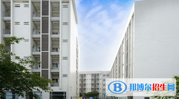 保定育德中专学校怎么样、好不好