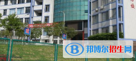 四川2022年女生读计算机学校怎么样