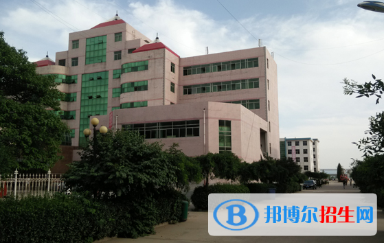 保定工业学校2022年招生录取分数线