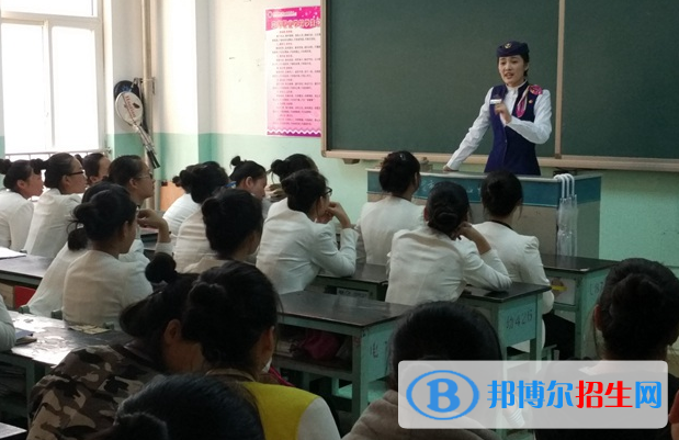 邯郸2022年去上中专学校学什么对以后好一点