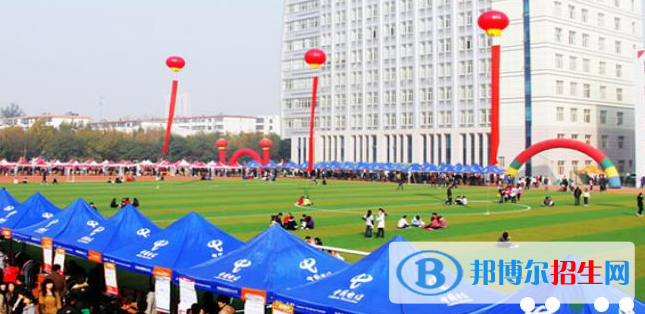 保定技师学院怎么样、好不好