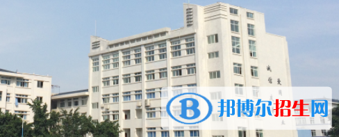 成都2022年在计算机学校学什么专业好