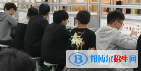 成都2022年读计算机学校有什么专业
