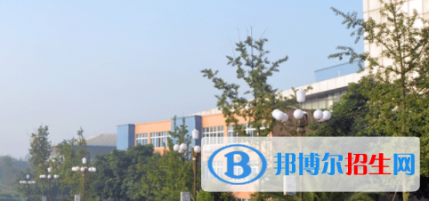 成都2022年读计算机学校的大专