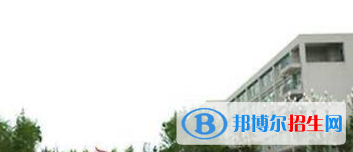 成都2022年中学毕业读什么计算机学校