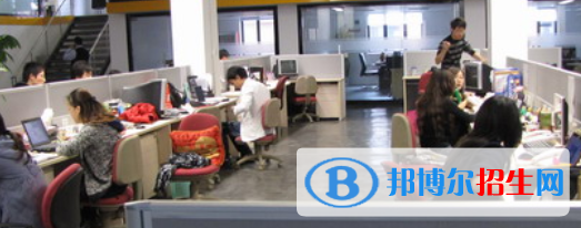 成都2022年中专计算机学校专业都学什么
