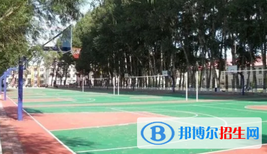 贵阳2022年中专学费多少
