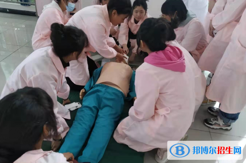 四川2022年中专女生学什么专业