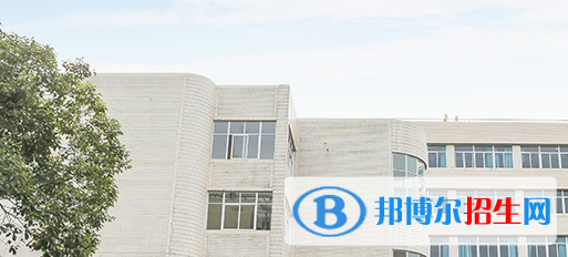 成都2022年可以读计算机学校的大专学校