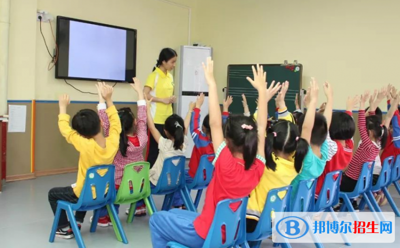 邯郸2022年女生上中专学校学什么专业好