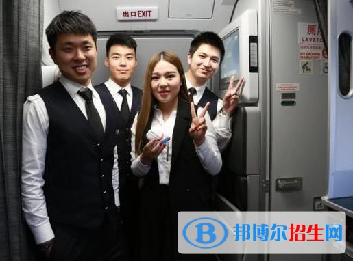 兰州2022年航空服务学校和职高哪个好