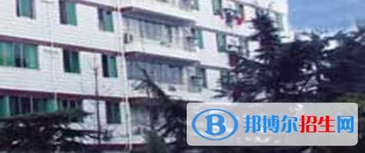 成都2022年初中生可以上计算机学校吗