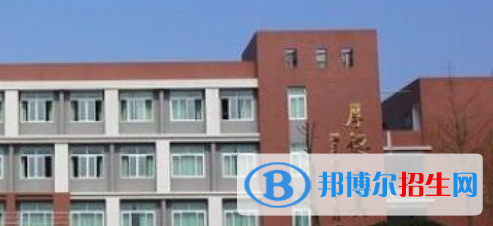 成都2022年男生读计算机学校有前途吗