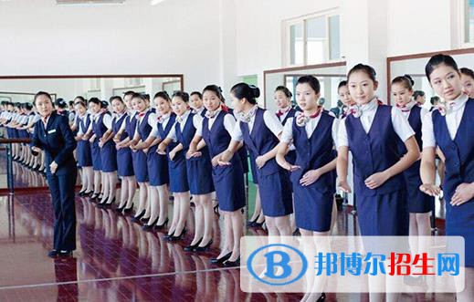 兰州2022年读什么航空服务学校好
