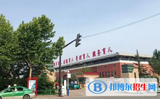 秦皇岛技师学院2022年招生办联系电话