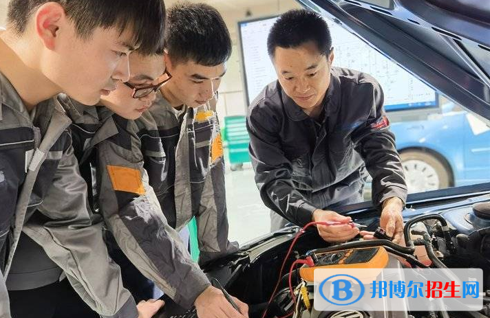 邯郸2022年男孩子中专读什么专业好