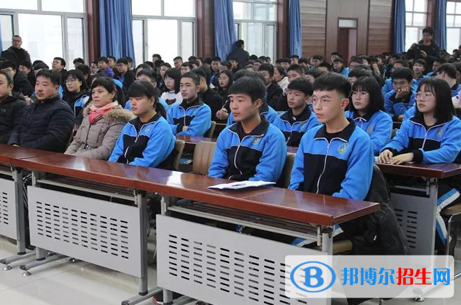 邯郸2022年男生中专学什么专业好找工作