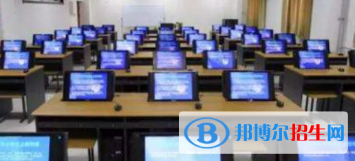 成都2022年计算机学校什么专业好
