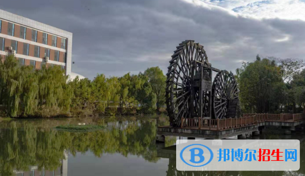 浙江信息工程学校.2png
