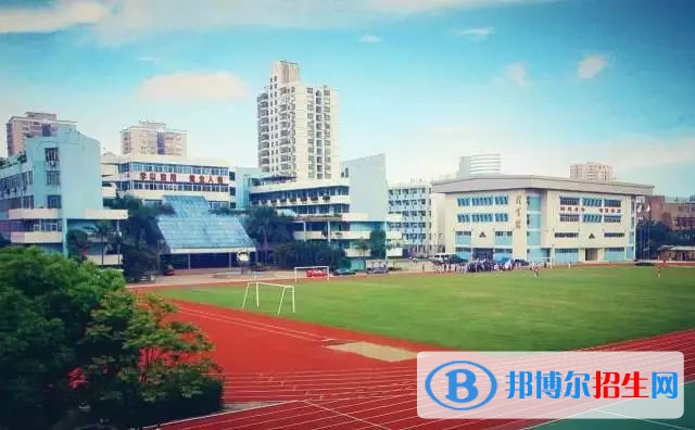 四川2022年中专学校学费多少