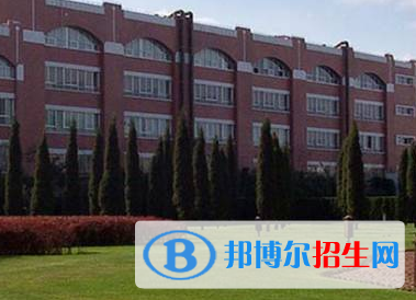 四川2022年女生学汽修学校有前途吗