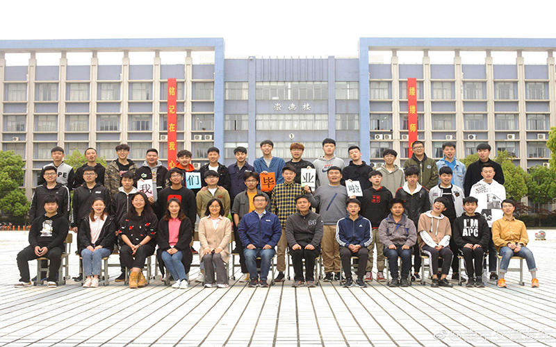 江苏2022年男生上什么铁路学校好