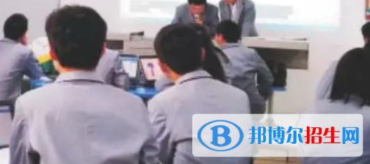 成成都2022年男生读计算机学校怎么样