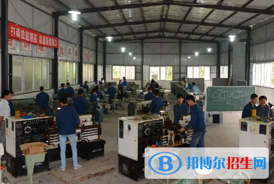 乐山市竹根职业中专学校2022年有哪些专业