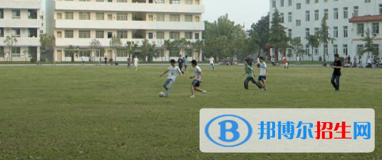 成都2022年初中生考什么计算机学校