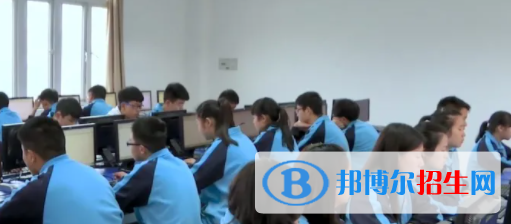 成都2022年计算机学校属于什么学历