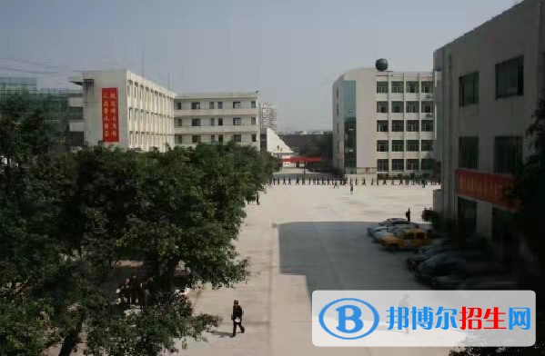 峨眉山职业技术学校2022年招生简章